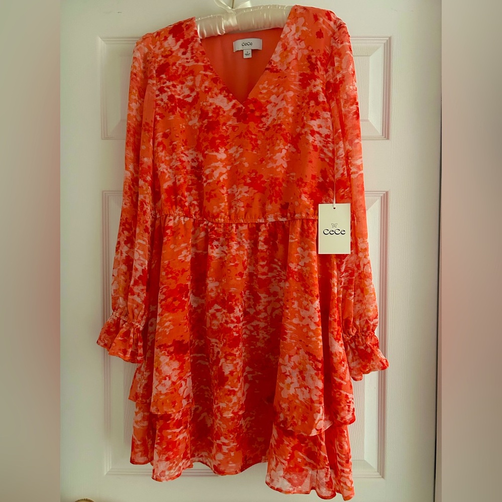 NWT CeCe Floral V-Neck Mini Dress